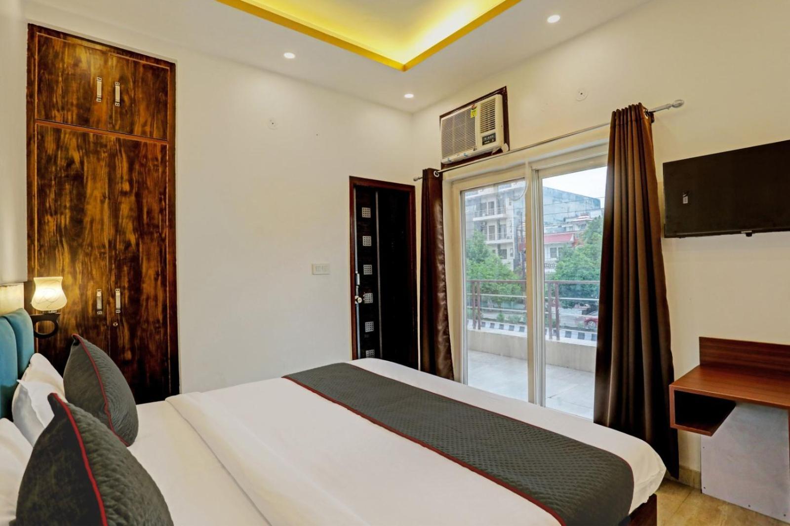 Hotel Golden Prime King New Delhi Eksteriør bilde